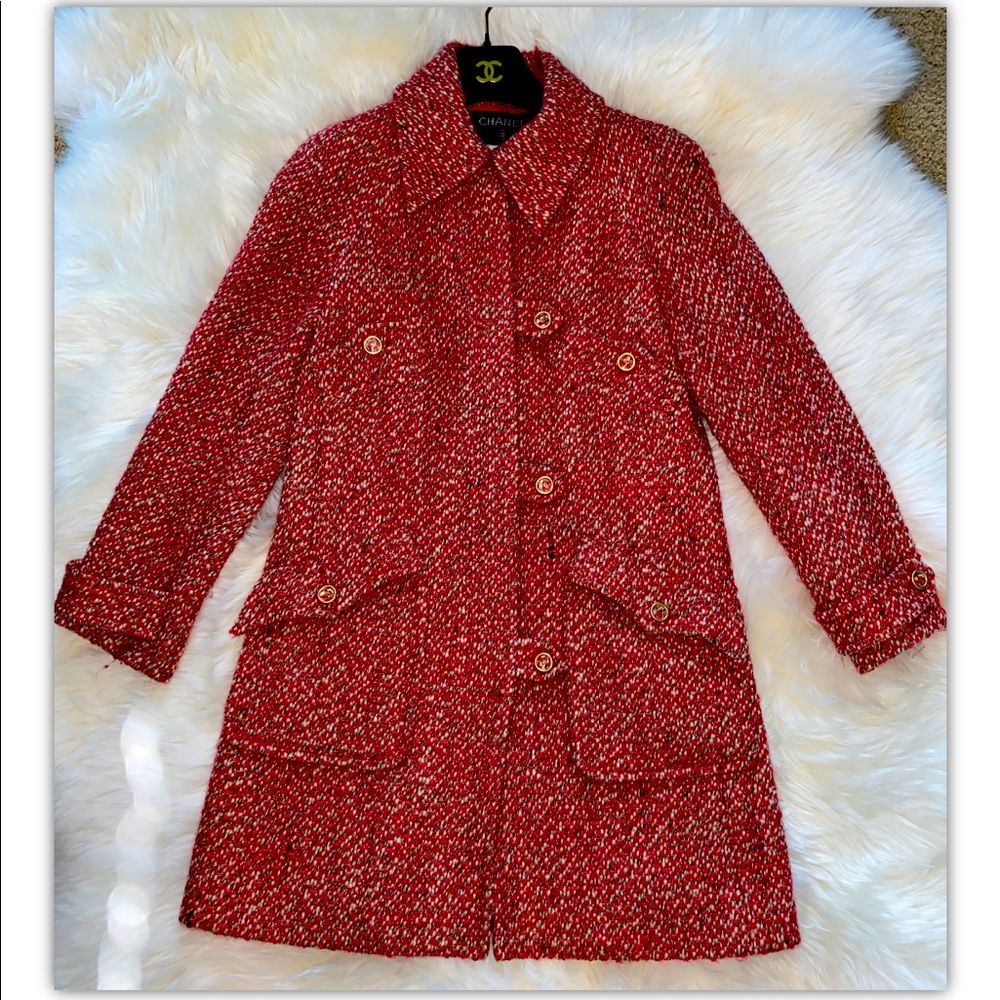 COPY - Gorgeous Chanel Coat Red Tones, Boucle Tweed S 36